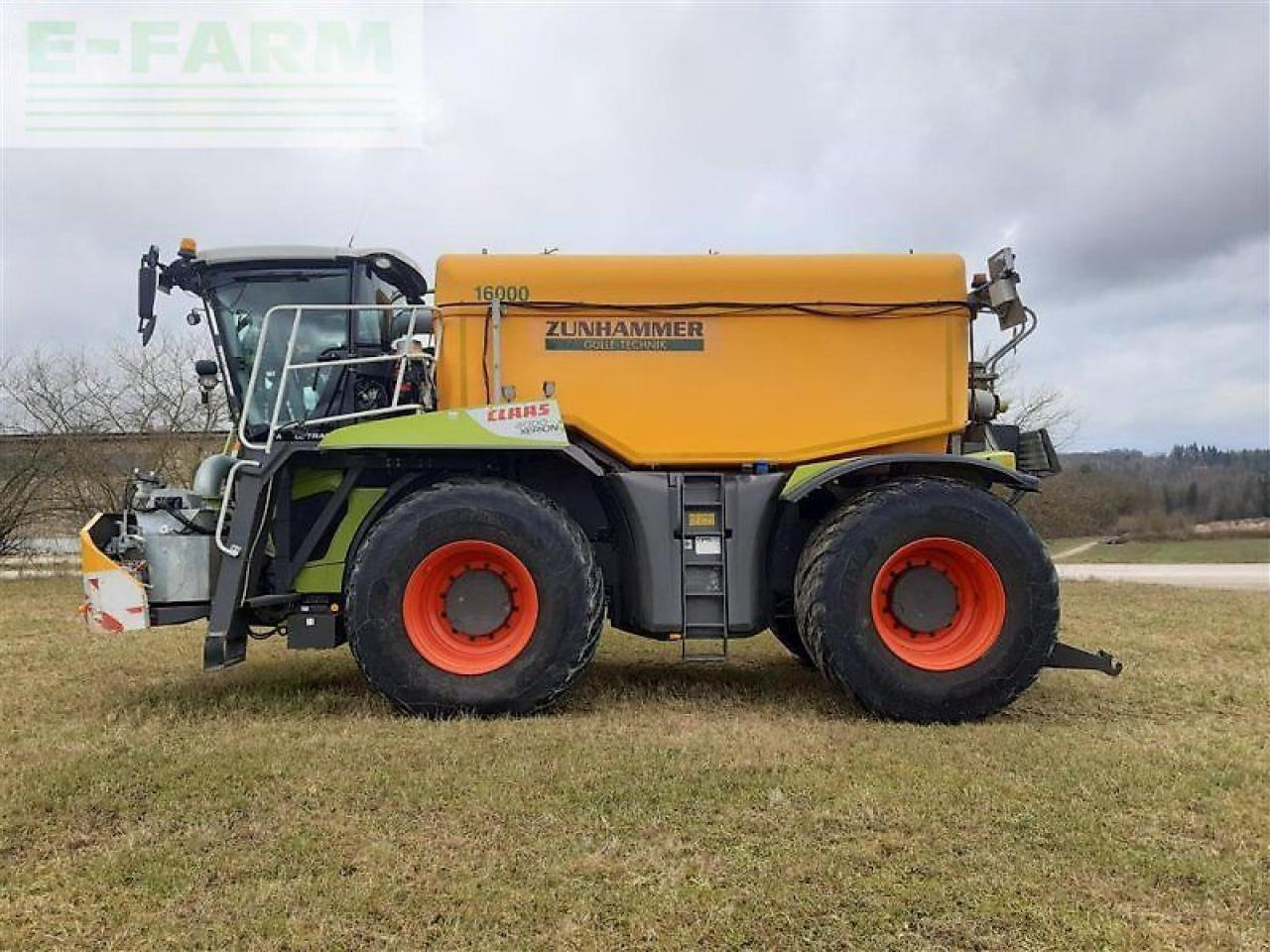 CLAAS xerion 4000 saddle trac SADDLE TRAC - Itsekulkeva kasvinsuojeluruisku: kuva CLAAS xerion 4000 saddle trac SADDLE TRAC - Itsekulkeva kasvinsuojeluruisku CLAAS xerion 4000 saddle trac SADDLE TRAC - Itsekulkeva kasvinsuojeluruisku: kuva CLAAS xerion 4000 saddle trac SADDLE TRAC - Itsekulkeva kasvinsuojeluruisku