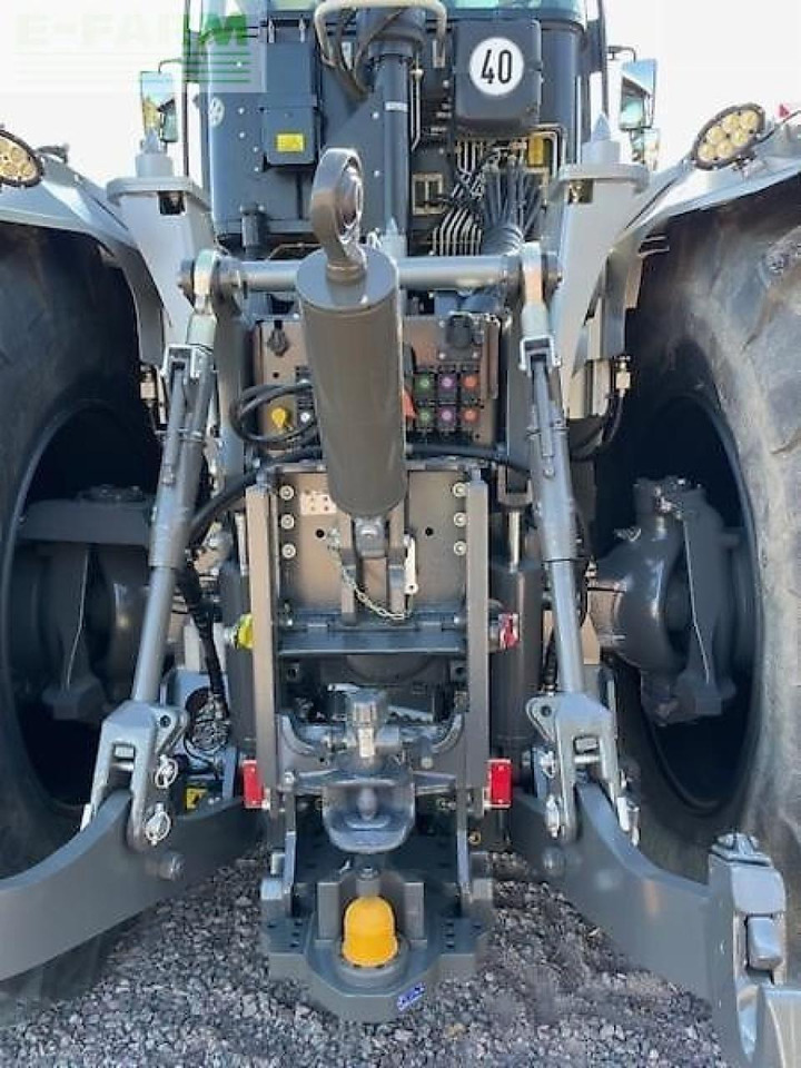 CLAAS xerion 4000 trac vc TRAC VC - Traktori: kuva CLAAS xerion 4000 trac vc TRAC VC - Traktori CLAAS xerion 4000 trac vc TRAC VC - Traktori: kuva CLAAS xerion 4000 trac vc TRAC VC - Traktori