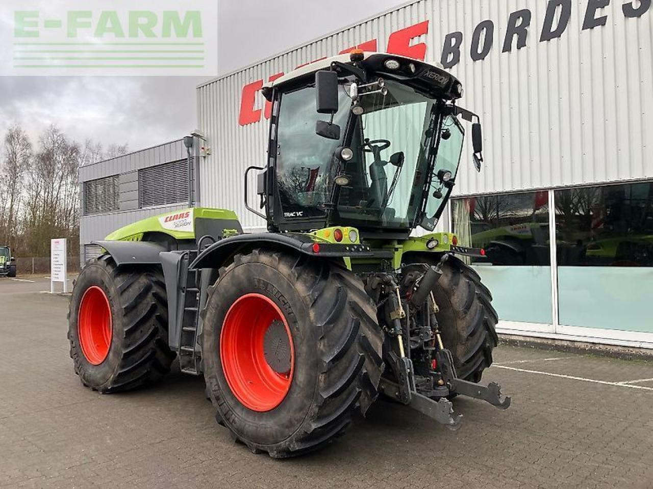 CLAAS xerion 5000 trac vc TRAC VC - Traktori: kuva CLAAS xerion 5000 trac vc TRAC VC - Traktori CLAAS xerion 5000 trac vc TRAC VC - Traktori: kuva CLAAS xerion 5000 trac vc TRAC VC - Traktori