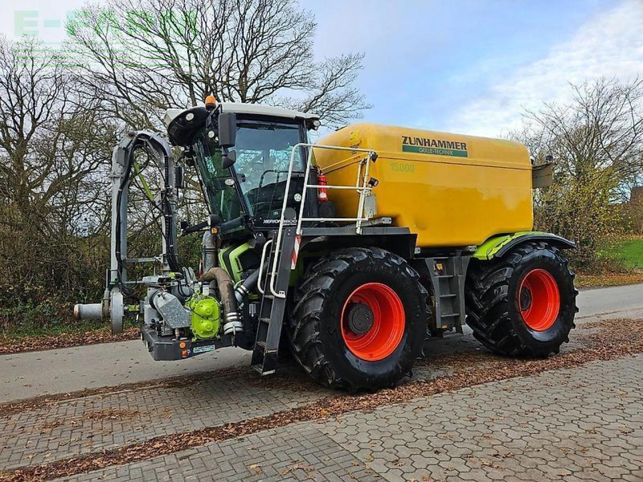 CLAAS xerion saddletrac 3800 "viele neuteile und reparaturen durchgeführt" - Itsekulkeva kasvinsuojeluruisku: kuva CLAAS xerion saddletrac 3800 "viele neuteile und reparaturen durchgeführt" - Itsekulkeva kasvinsuojeluruisku CLAAS xerion saddletrac 3800 "viele neuteile und reparaturen durchgeführt" - Itsekulkeva kasvinsuojeluruisku: kuva CLAAS xerion saddletrac 3800 "viele neuteile und reparaturen durchgeführt" - Itsekulkeva kasvinsuojeluruisku
