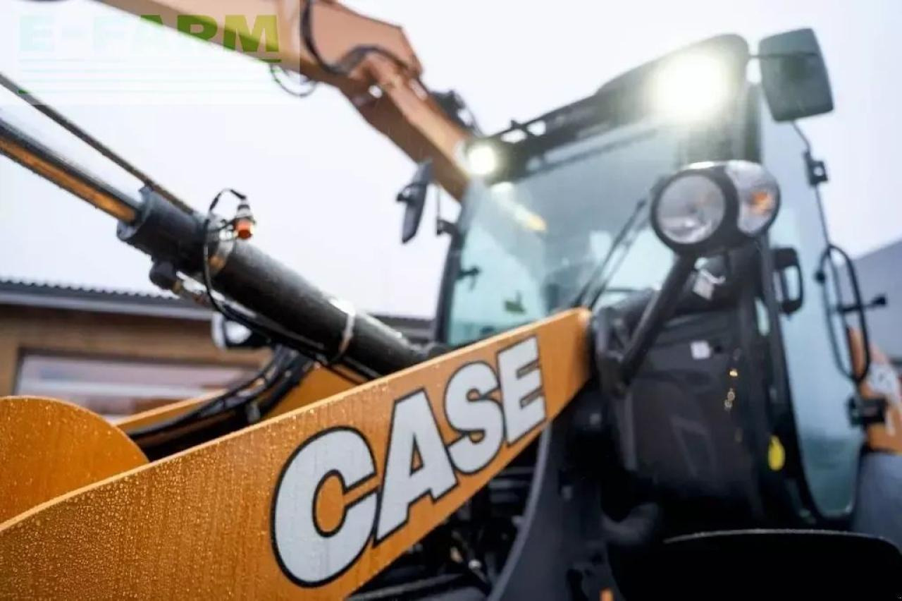 Case-IH 321 f - Minikuormaaja: kuva Case-IH 321 f - Minikuormaaja Case-IH 321 f - Minikuormaaja: kuva Case-IH 321 f - Minikuormaaja