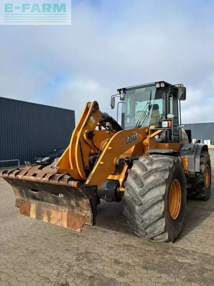 Case-IH 721 f 721 f - Minikuormaaja: kuva Case-IH 721 f 721 f - Minikuormaaja Case-IH 721 f 721 f - Minikuormaaja: kuva Case-IH 721 f 721 f - Minikuormaaja