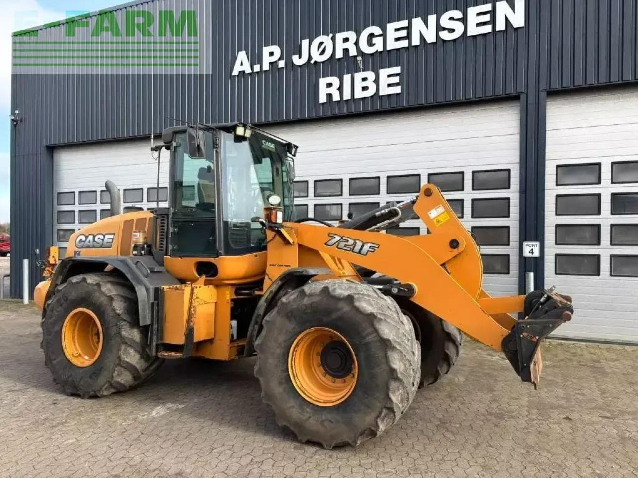 Case-IH 721 f 721 f - Minikuormaaja: kuva Case-IH 721 f 721 f - Minikuormaaja Case-IH 721 f 721 f - Minikuormaaja: kuva Case-IH 721 f 721 f - Minikuormaaja