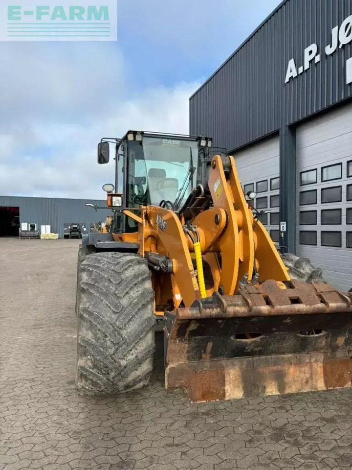 Case-IH 721 f 721 f - Minikuormaaja: kuva Case-IH 721 f 721 f - Minikuormaaja Case-IH 721 f 721 f - Minikuormaaja: kuva Case-IH 721 f 721 f - Minikuormaaja