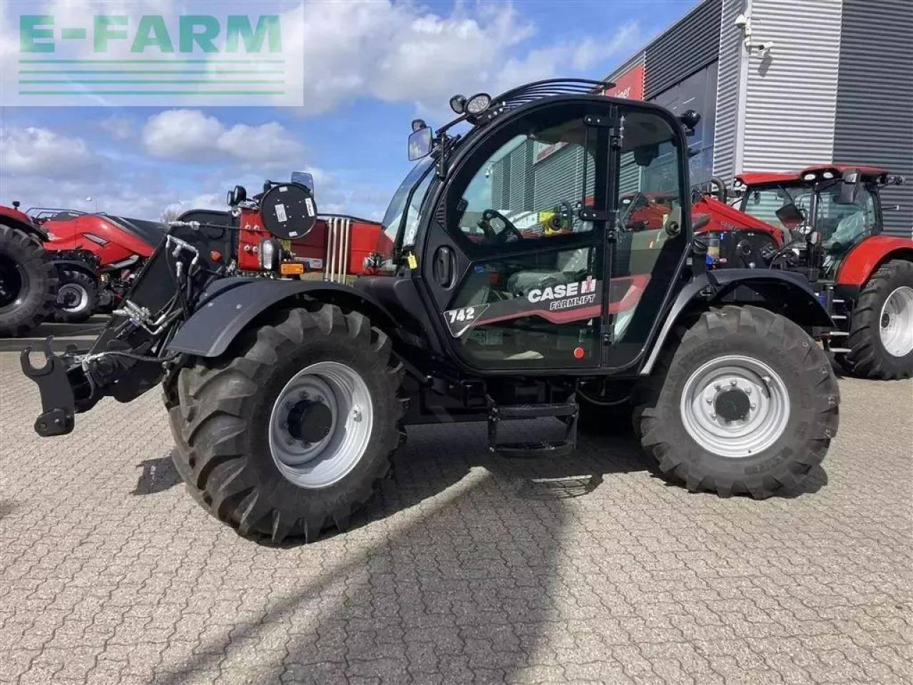 Case-IH farmlift 742 ny model - Kurottaja: kuva Case-IH farmlift 742 ny model - Kurottaja Case-IH farmlift 742 ny model - Kurottaja: kuva Case-IH farmlift 742 ny model - Kurottaja