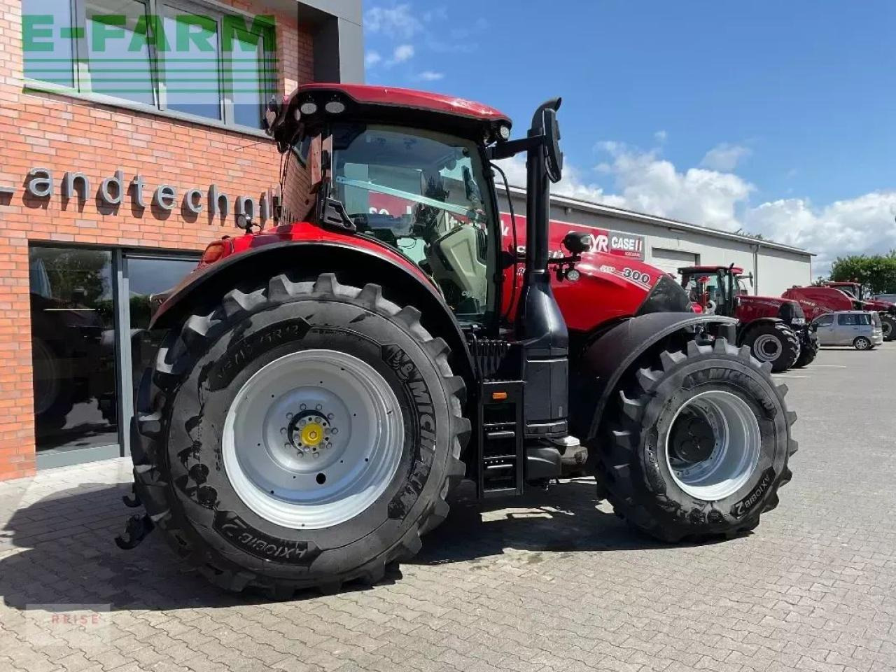 Case-IH optum 300 cvxdrive afs inkl. rtk - Traktori: kuva Case-IH optum 300 cvxdrive afs inkl. rtk - Traktori Case-IH optum 300 cvxdrive afs inkl. rtk - Traktori: kuva Case-IH optum 300 cvxdrive afs inkl. rtk - Traktori