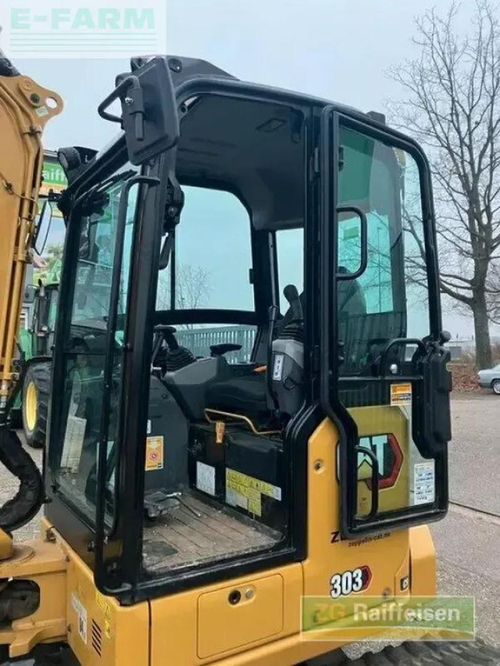 Caterpillar 303 minibagger - Minikuormaaja: kuva Caterpillar 303 minibagger - Minikuormaaja Caterpillar 303 minibagger - Minikuormaaja: kuva Caterpillar 303 minibagger - Minikuormaaja
