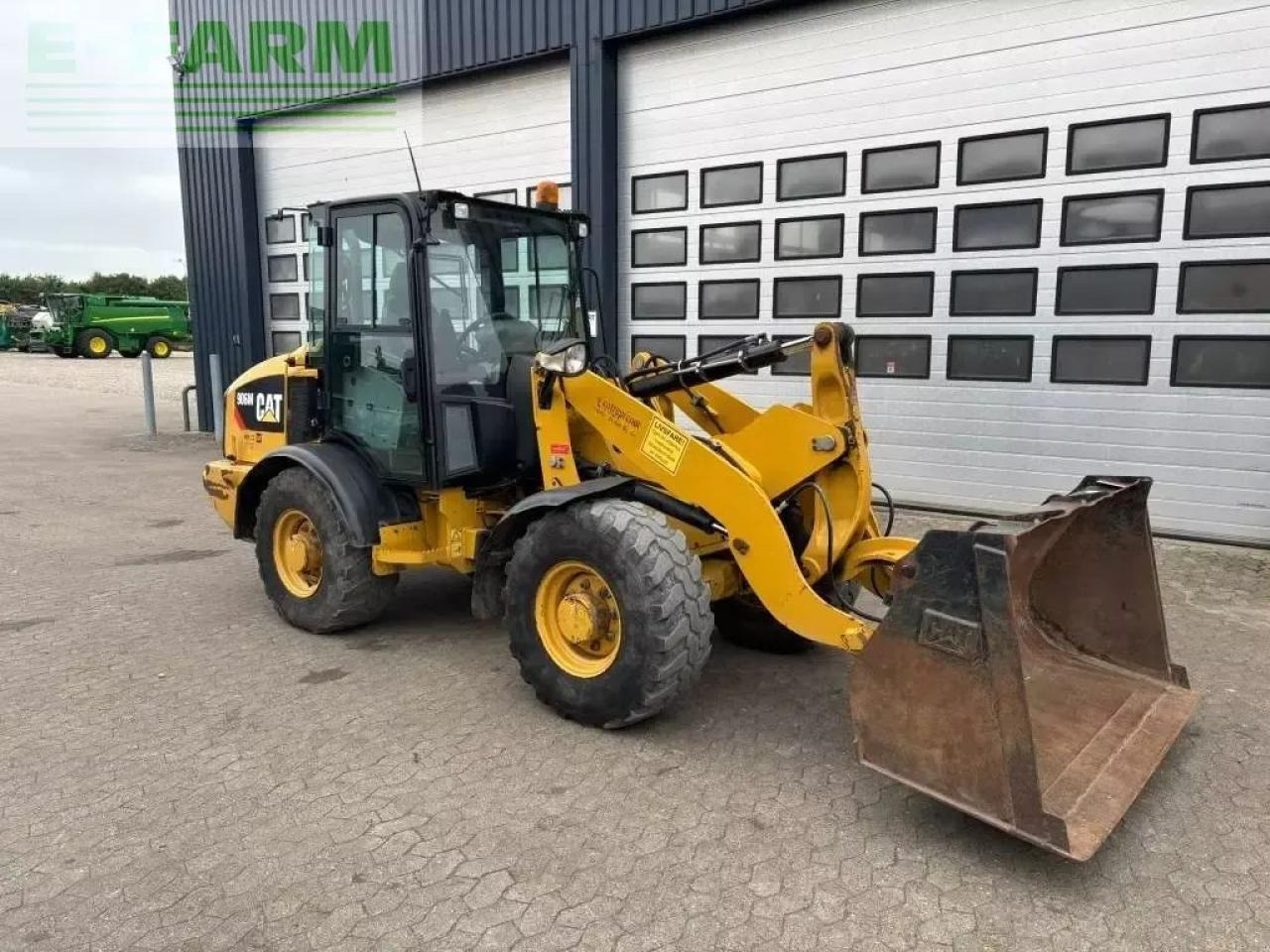 Caterpillar 906 m - Minikuormaaja: kuva Caterpillar 906 m - Minikuormaaja Caterpillar 906 m - Minikuormaaja: kuva Caterpillar 906 m - Minikuormaaja