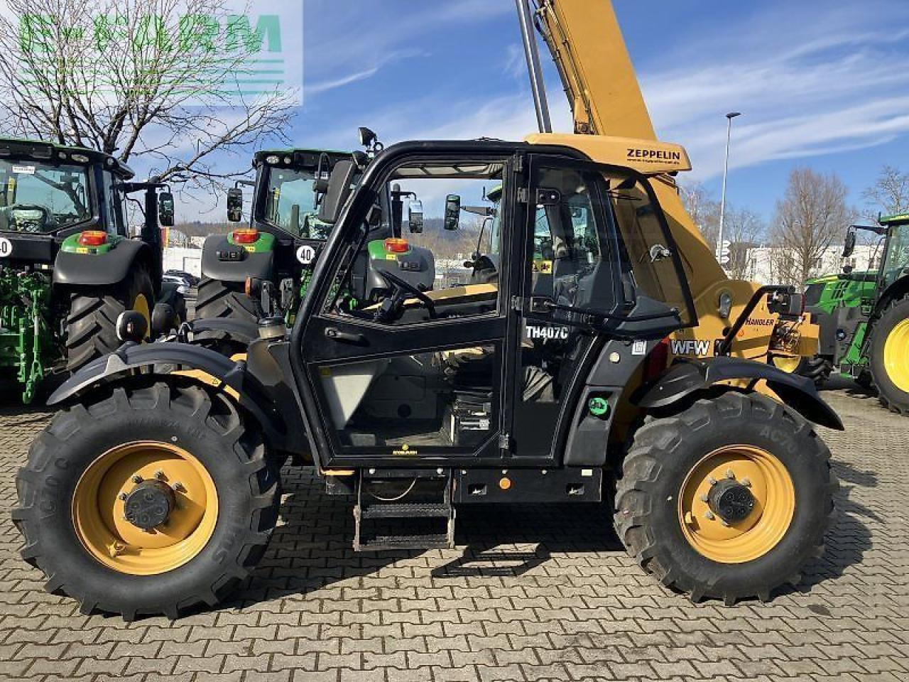 Caterpillar th 407 - Kurottaja: kuva Caterpillar th 407 - Kurottaja Caterpillar th 407 - Kurottaja: kuva Caterpillar th 407 - Kurottaja