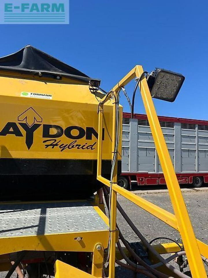 Claydon 4,8m hybrid 5meter maschine - Kylvökone: kuva Claydon 4,8m hybrid 5meter maschine - Kylvökone Claydon 4,8m hybrid 5meter maschine - Kylvökone: kuva Claydon 4,8m hybrid 5meter maschine - Kylvökone