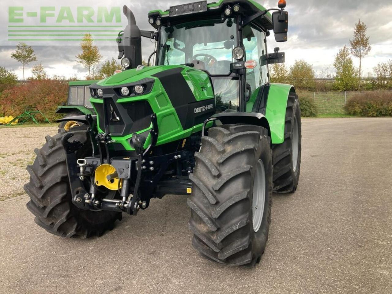 Deutz-Fahr 6115c - Traktori: kuva Deutz-Fahr 6115c - Traktori Deutz-Fahr 6115c - Traktori: kuva Deutz-Fahr 6115c - Traktori