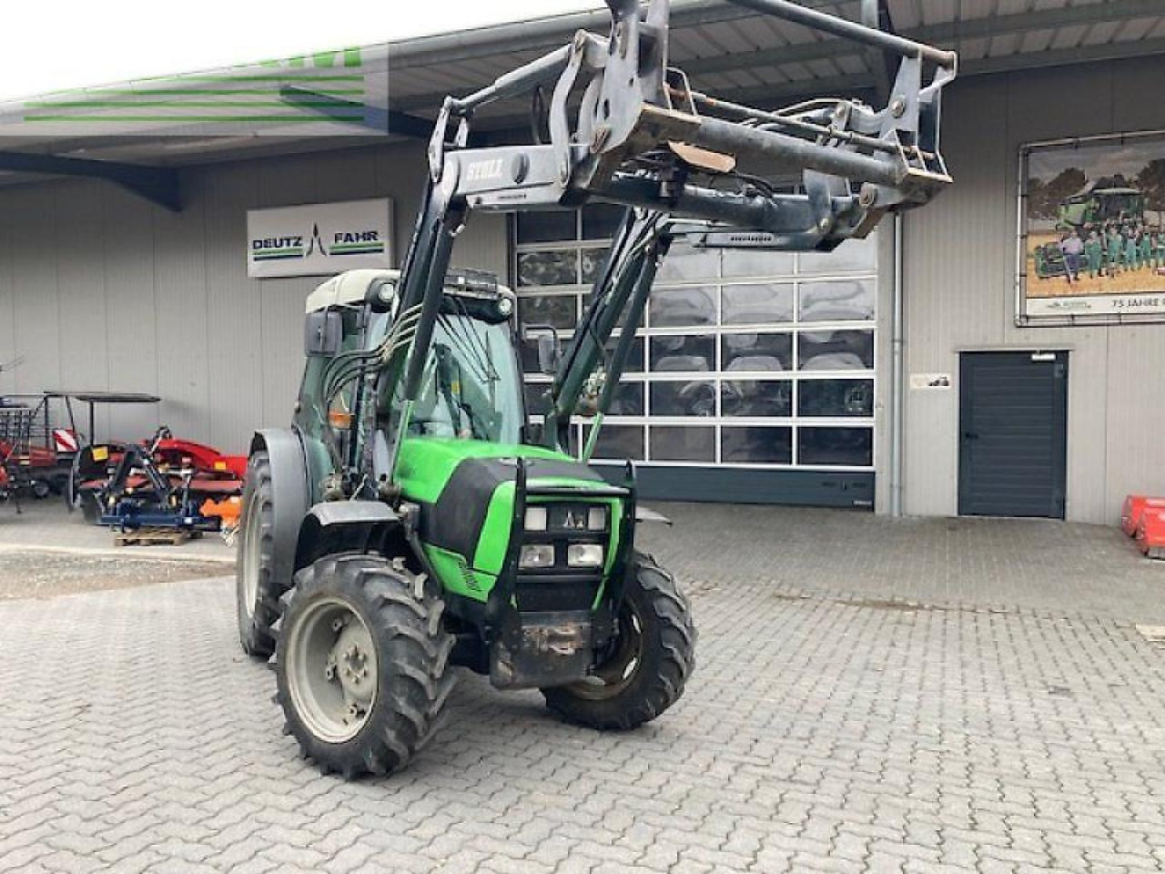 Deutz-Fahr agroplus f 430 gs F - Traktori: kuva Deutz-Fahr agroplus f 430 gs F - Traktori Deutz-Fahr agroplus f 430 gs F - Traktori: kuva Deutz-Fahr agroplus f 430 gs F - Traktori
