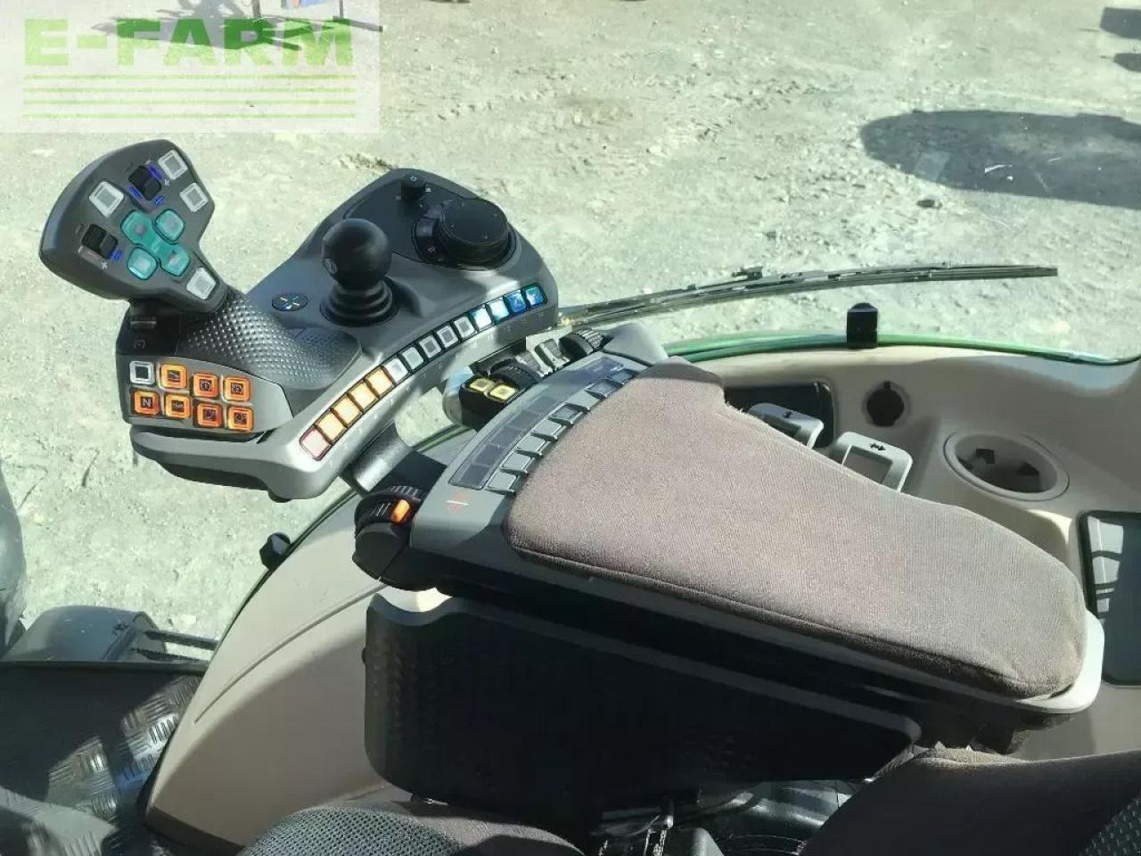 Traktori Fendt 313 vario power destockage: kuva Traktori Fendt 313 vario power destockage