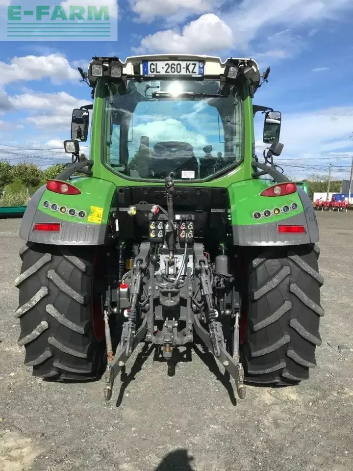 Fendt 313 vario power destockage - Traktori: kuva Fendt 313 vario power destockage - Traktori Fendt 313 vario power destockage - Traktori: kuva Fendt 313 vario power destockage - Traktori