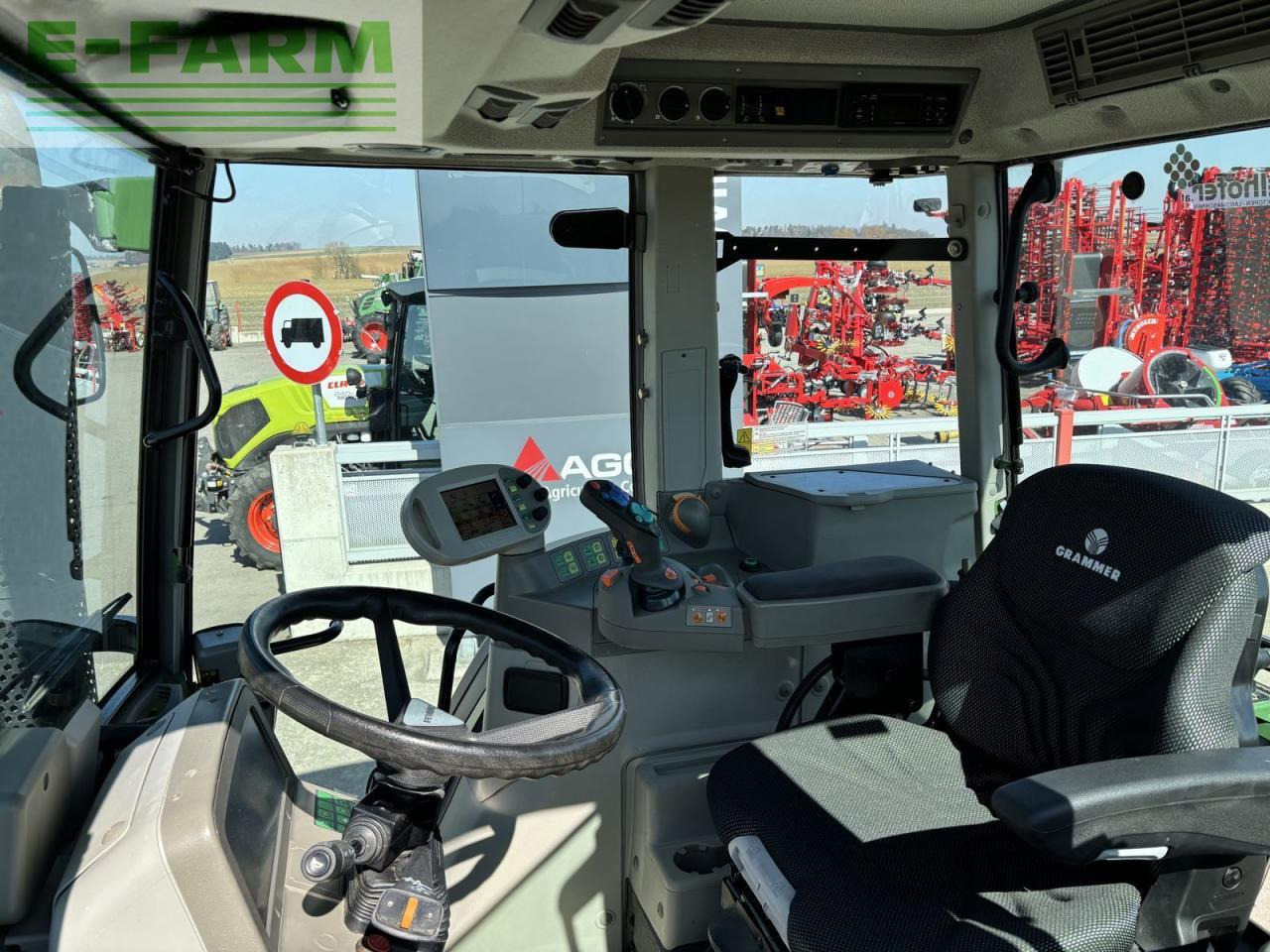 Traktori Fendt 412 vario: kuva Traktori Fendt 412 vario