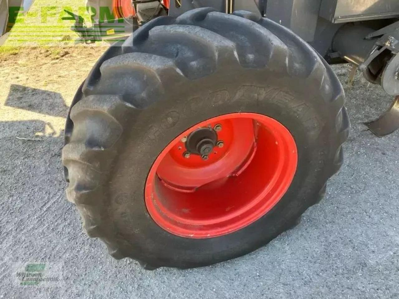 Fendt 6300 c - Leikkuupuimuri: kuva Fendt 6300 c - Leikkuupuimuri Fendt 6300 c - Leikkuupuimuri: kuva Fendt 6300 c - Leikkuupuimuri