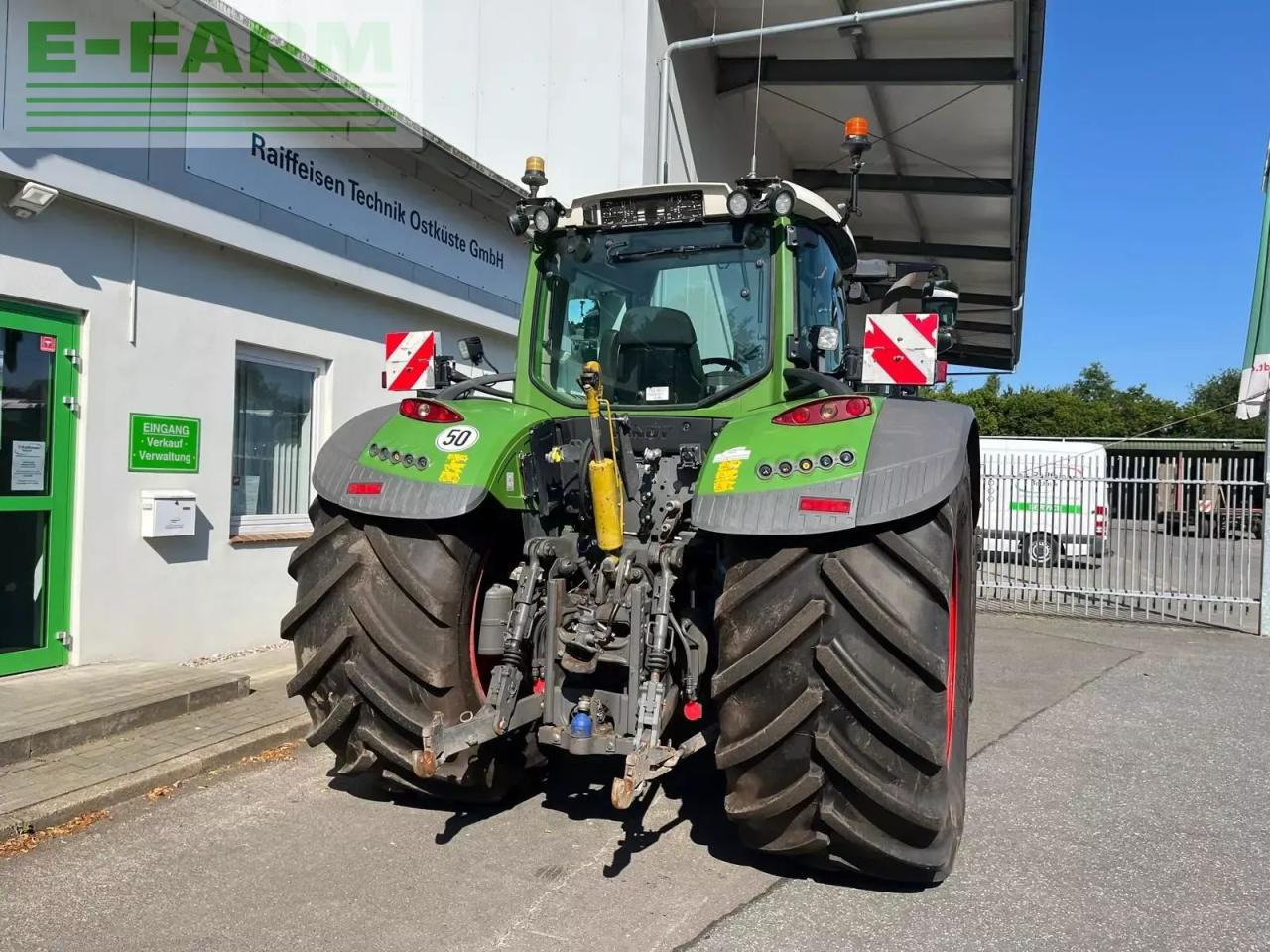 Fendt 724 s4 profiplus - Traktori: kuva Fendt 724 s4 profiplus - Traktori Fendt 724 s4 profiplus - Traktori: kuva Fendt 724 s4 profiplus - Traktori