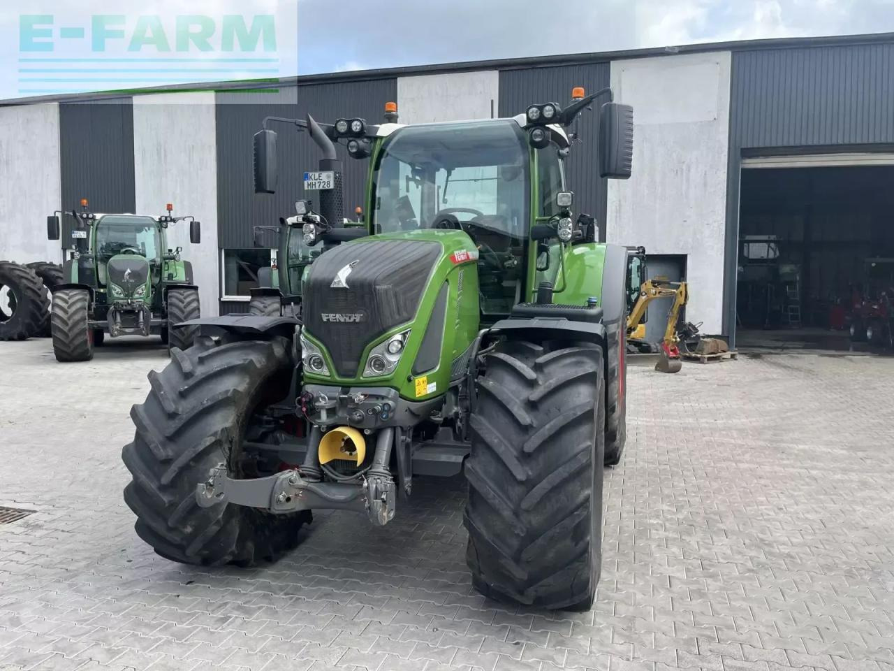 Fendt 724 vario profiplus - Traktori: kuva Fendt 724 vario profiplus - Traktori Fendt 724 vario profiplus - Traktori: kuva Fendt 724 vario profiplus - Traktori