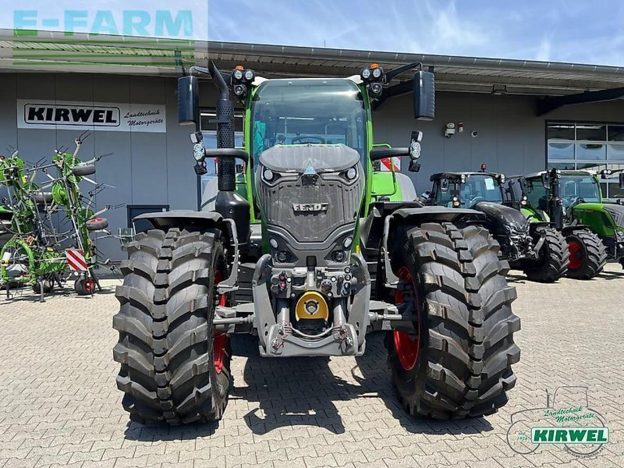 Fendt 728 vario gen7 - Traktori: kuva Fendt 728 vario gen7 - Traktori Fendt 728 vario gen7 - Traktori: kuva Fendt 728 vario gen7 - Traktori