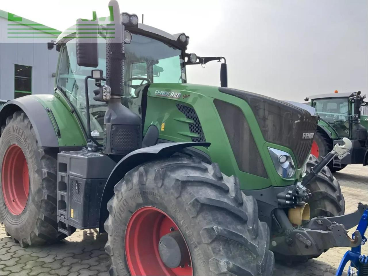 Fendt 828 s4 - Traktori: kuva Fendt 828 s4 - Traktori Fendt 828 s4 - Traktori: kuva Fendt 828 s4 - Traktori