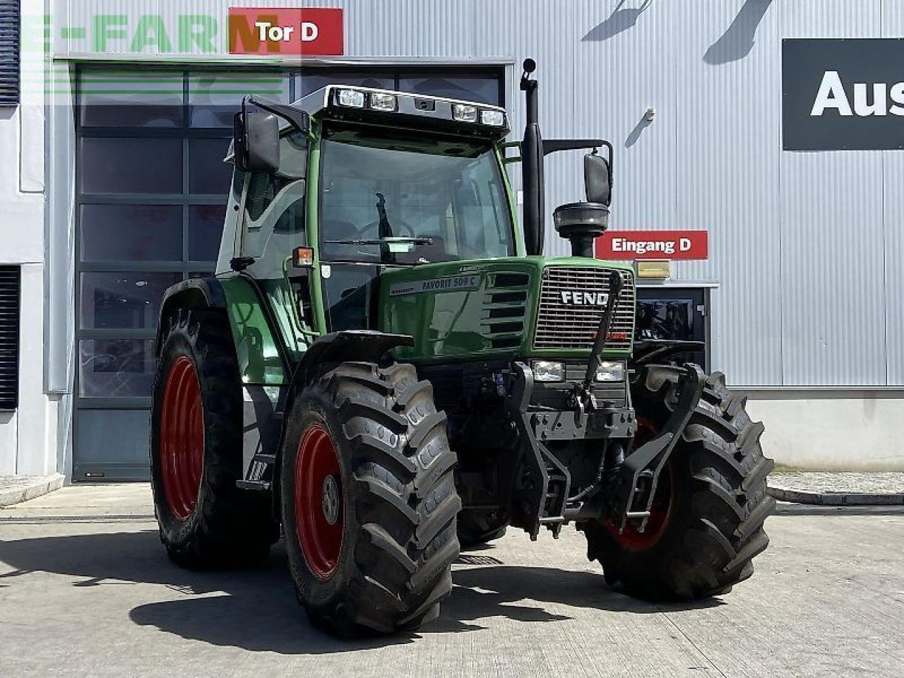 Fendt favorit 509 c - Traktori: kuva Fendt favorit 509 c - Traktori Fendt favorit 509 c - Traktori: kuva Fendt favorit 509 c - Traktori