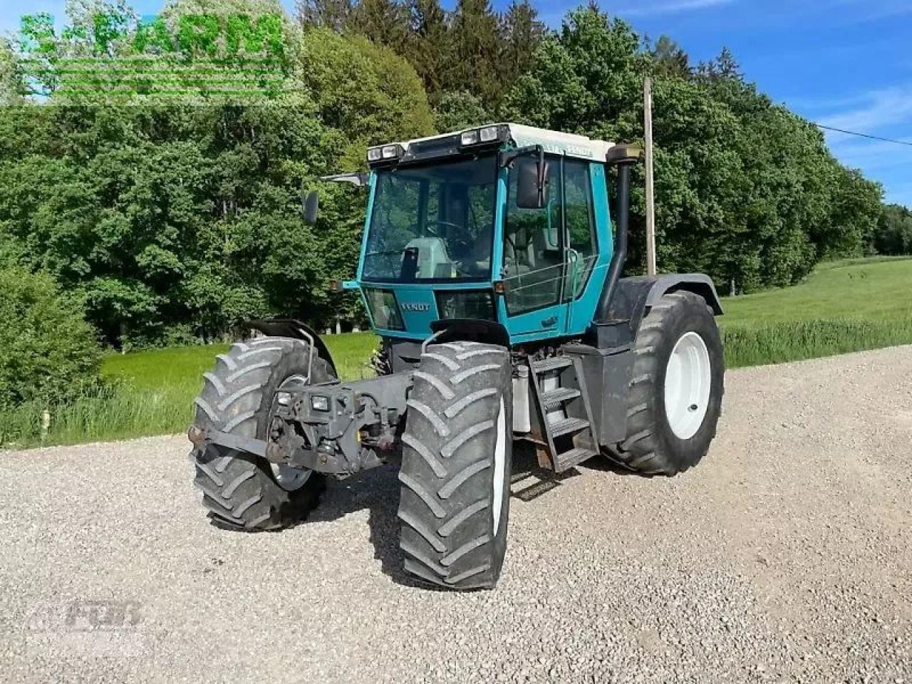Fendt xylon 520 - Traktori: kuva Fendt xylon 520 - Traktori Fendt xylon 520 - Traktori: kuva Fendt xylon 520 - Traktori