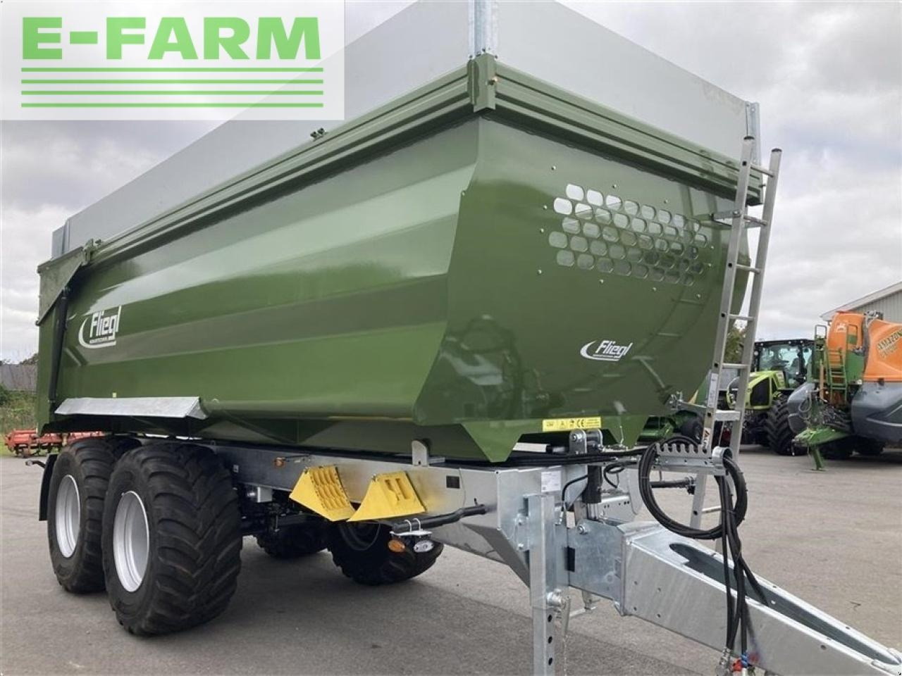 Fliegl tmk 264 fox profi m/400 mm kornoverbygning - Maatalous kippiperävaunu: kuva Fliegl tmk 264 fox profi m/400 mm kornoverbygning - Maatalous kippiperävaunu Fliegl tmk 264 fox profi m/400 mm kornoverbygning - Maatalous kippiperävaunu: kuva Fliegl tmk 264 fox profi m/400 mm kornoverbygning - Maatalous kippiperävaunu