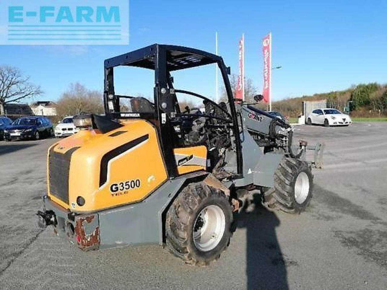 Giant g3500 - Minikuormaaja: kuva Giant g3500 - Minikuormaaja Giant g3500 - Minikuormaaja: kuva Giant g3500 - Minikuormaaja