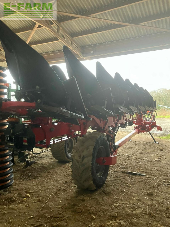 Gregoire Besson 8 corps - Aura: kuva Gregoire Besson 8 corps - Aura Gregoire Besson 8 corps - Aura: kuva Gregoire Besson 8 corps - Aura