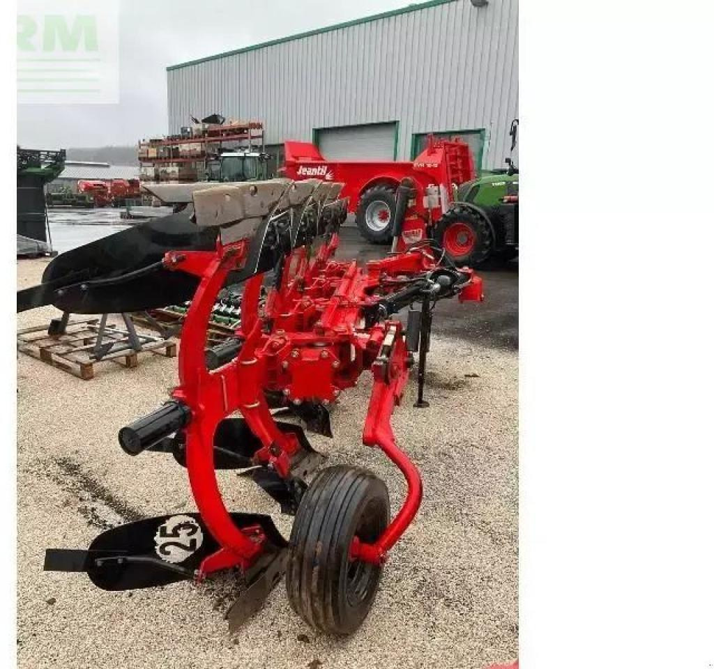 Gregoire Besson rw6 - Aura: kuva Gregoire Besson rw6 - Aura Gregoire Besson rw6 - Aura: kuva Gregoire Besson rw6 - Aura