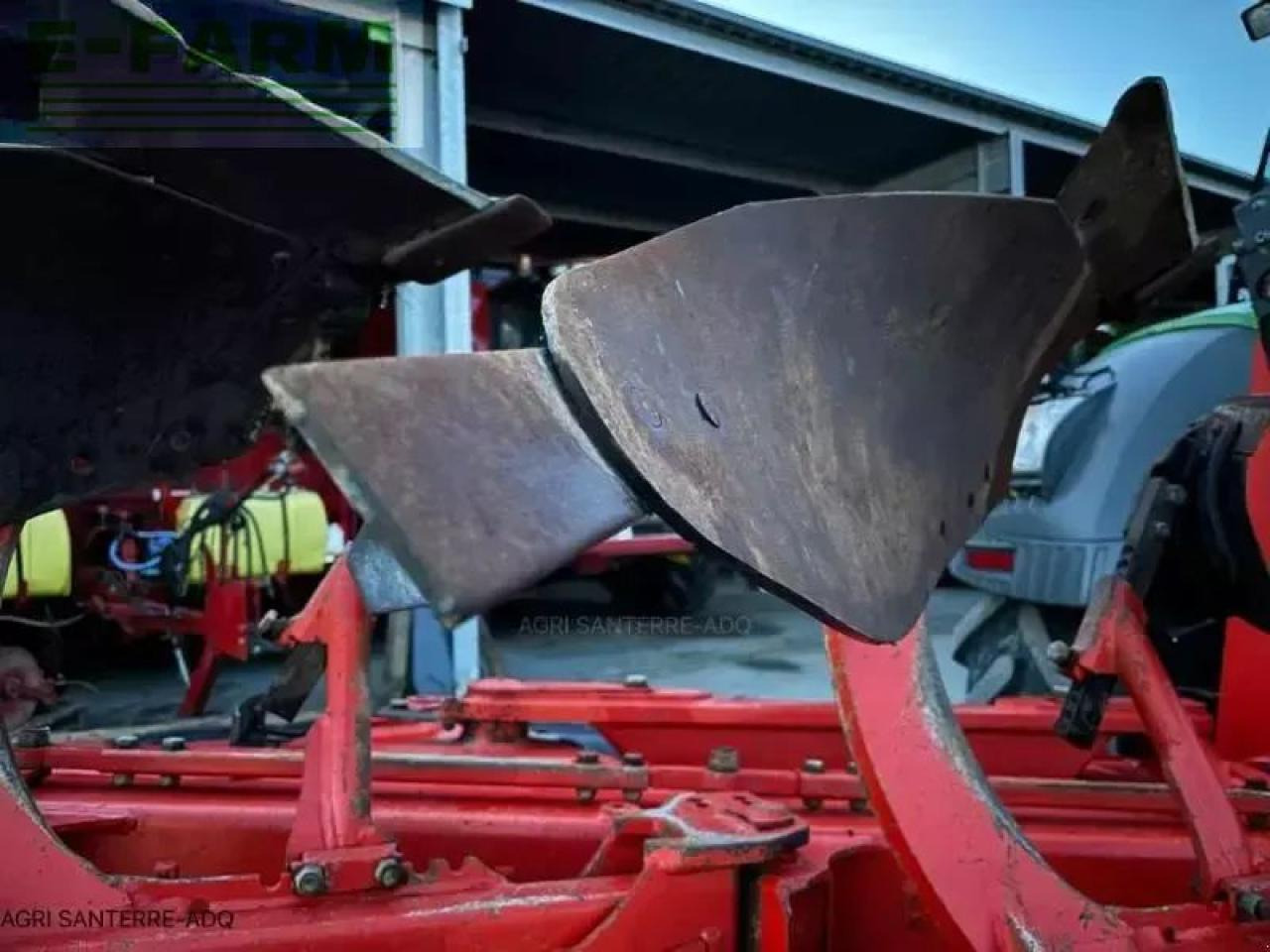 Gregoire Besson rwb9 - Aura: kuva Gregoire Besson rwb9 - Aura Gregoire Besson rwb9 - Aura: kuva Gregoire Besson rwb9 - Aura