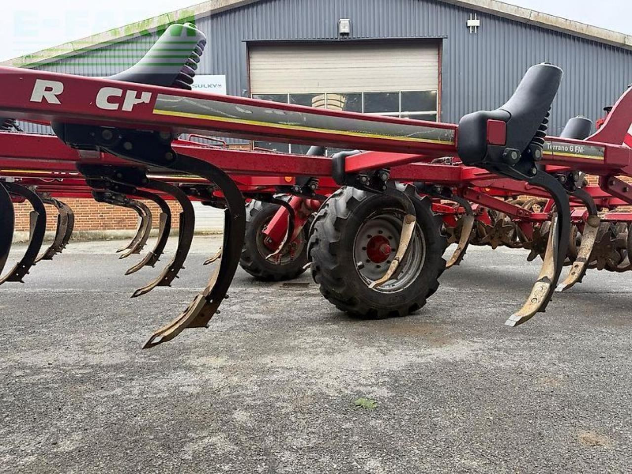 Horsch terrano 6fm - Kultivaattori: kuva Horsch terrano 6fm - Kultivaattori Horsch terrano 6fm - Kultivaattori: kuva Horsch terrano 6fm - Kultivaattori