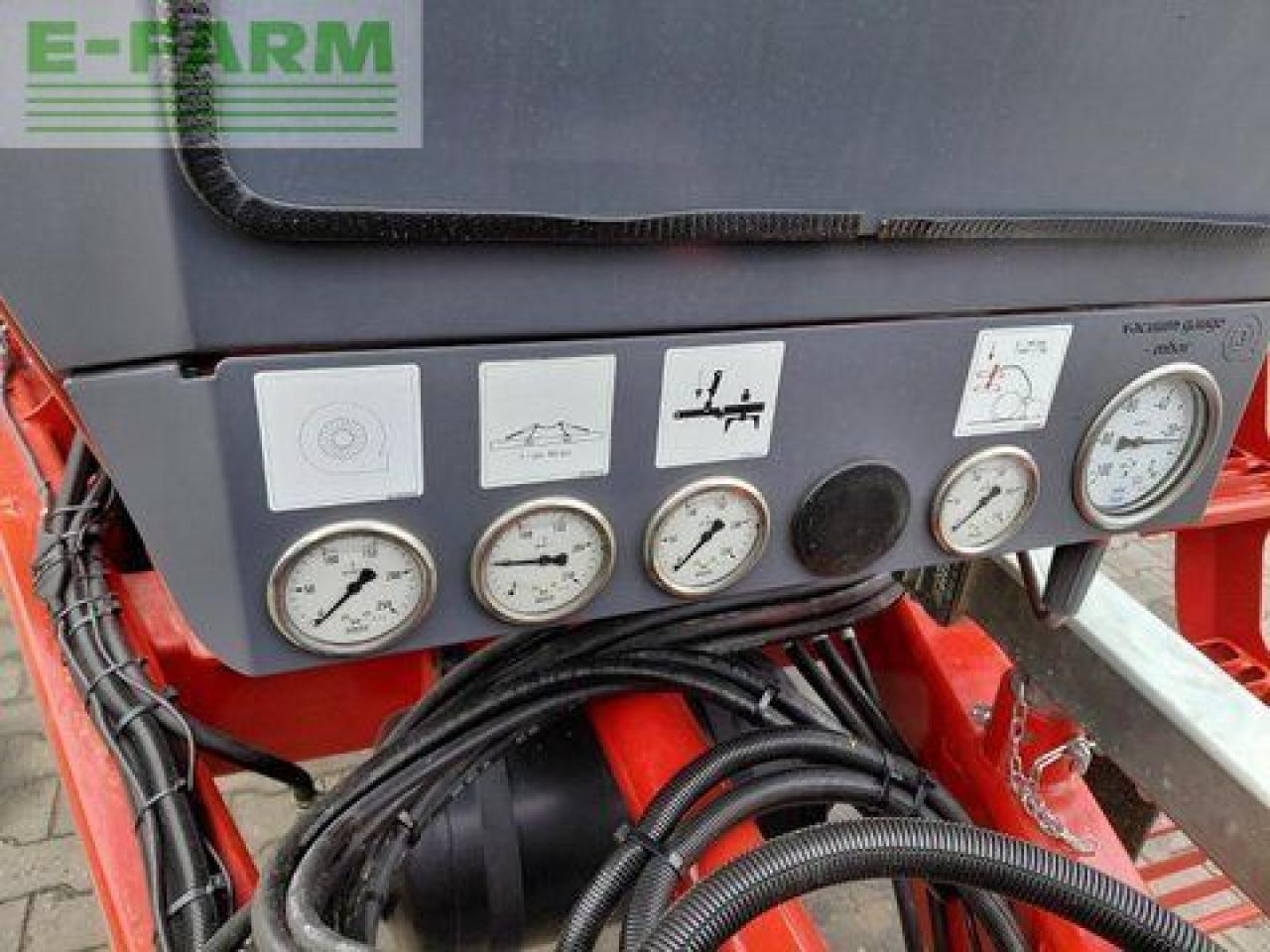 Horsch versa 6 sw - Kylvökone: kuva Horsch versa 6 sw - Kylvökone Horsch versa 6 sw - Kylvökone: kuva Horsch versa 6 sw - Kylvökone