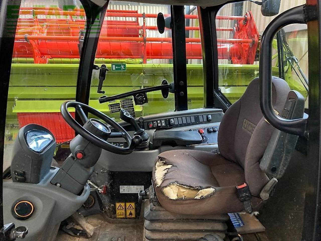 Minikuormaaja JCB 407: kuva Minikuormaaja JCB 407 Minikuormaaja JCB 407: kuva Minikuormaaja JCB 407