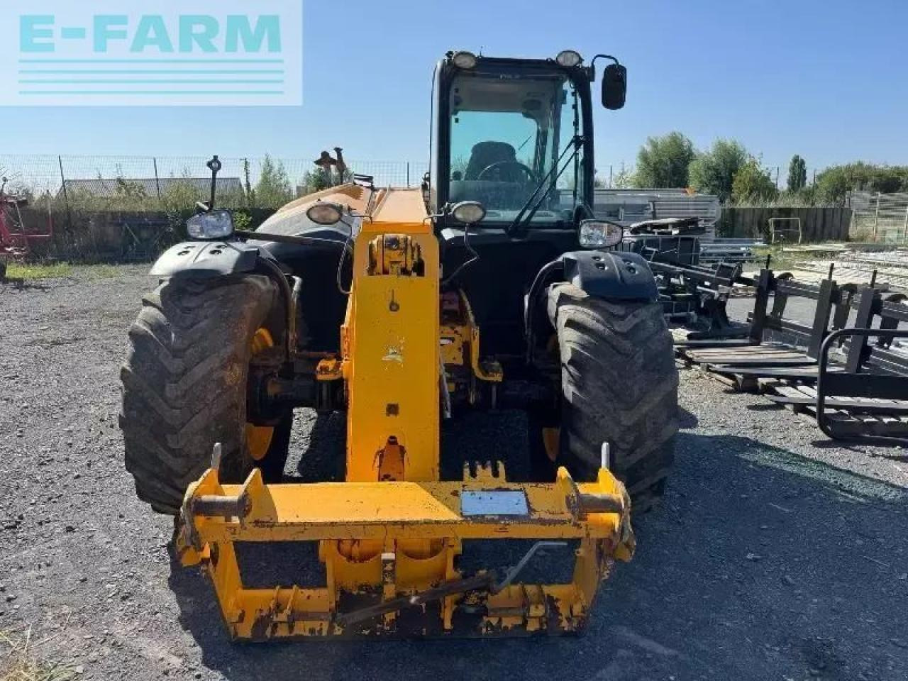 JCB 531-70 agrisuper - Kurottaja: kuva JCB 531-70 agrisuper - Kurottaja JCB 531-70 agrisuper - Kurottaja: kuva JCB 531-70 agrisuper - Kurottaja