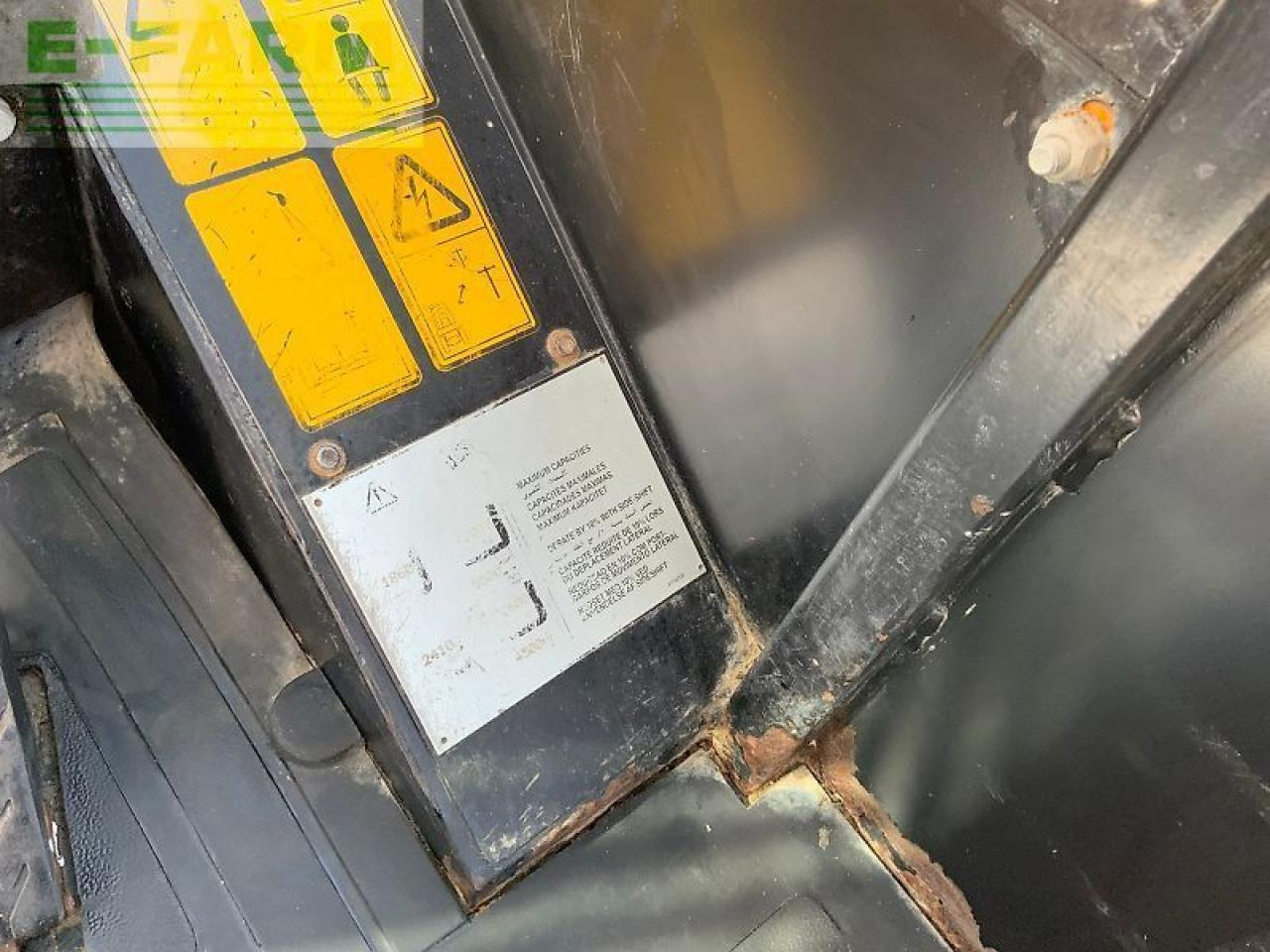 Vastapainotrukki JCB 926 rough terrain fork lift (st24556): kuva Vastapainotrukki JCB 926 rough terrain fork lift (st24556) Vastapainotrukki JCB 926 rough terrain fork lift (st24556): kuva Vastapainotrukki JCB 926 rough terrain fork lift (st24556)