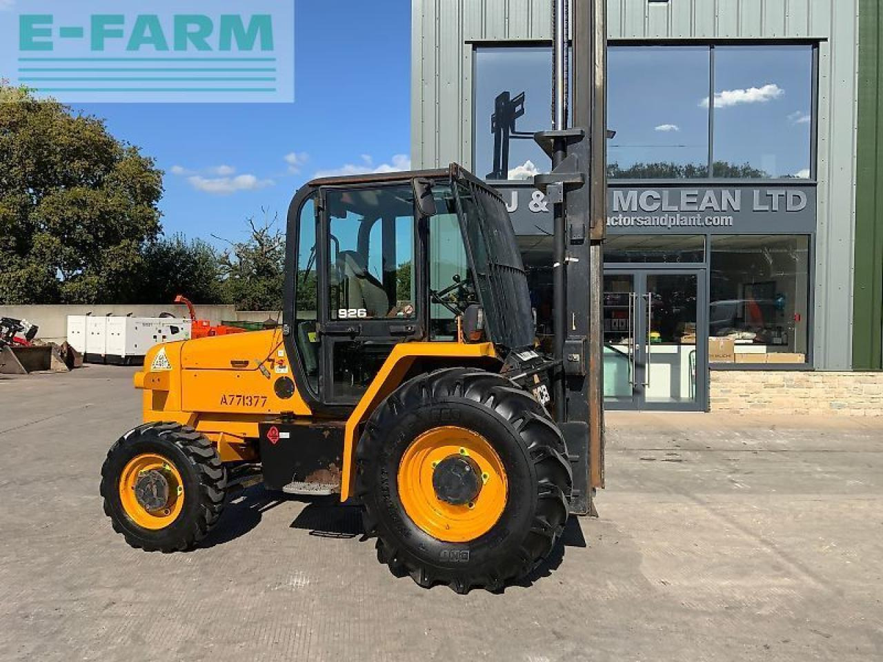 Vastapainotrukki JCB 926 rough terrain fork lift (st24556): kuva Vastapainotrukki JCB 926 rough terrain fork lift (st24556) Vastapainotrukki JCB 926 rough terrain fork lift (st24556): kuva Vastapainotrukki JCB 926 rough terrain fork lift (st24556)