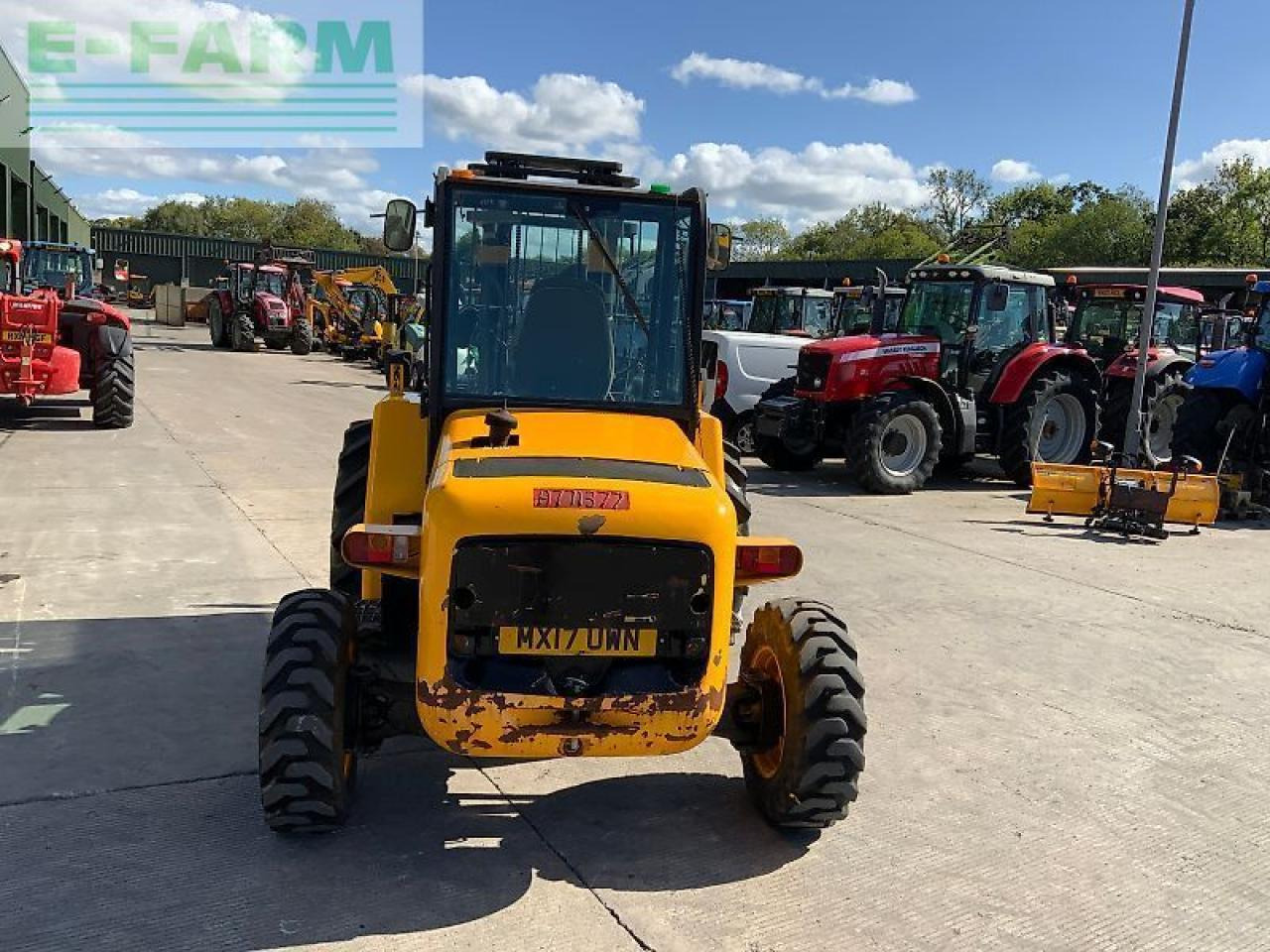 Vastapainotrukki JCB 926 rough terrain fork lift (st24556): kuva Vastapainotrukki JCB 926 rough terrain fork lift (st24556) Vastapainotrukki JCB 926 rough terrain fork lift (st24556): kuva Vastapainotrukki JCB 926 rough terrain fork lift (st24556)