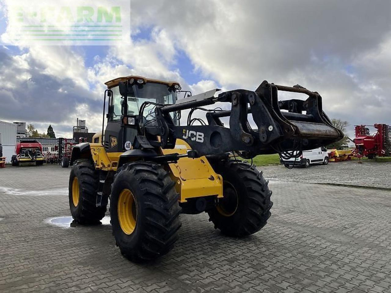JCB gebr. radlader 426 agri - Minikuormaaja: kuva JCB gebr. radlader 426 agri - Minikuormaaja JCB gebr. radlader 426 agri - Minikuormaaja: kuva JCB gebr. radlader 426 agri - Minikuormaaja