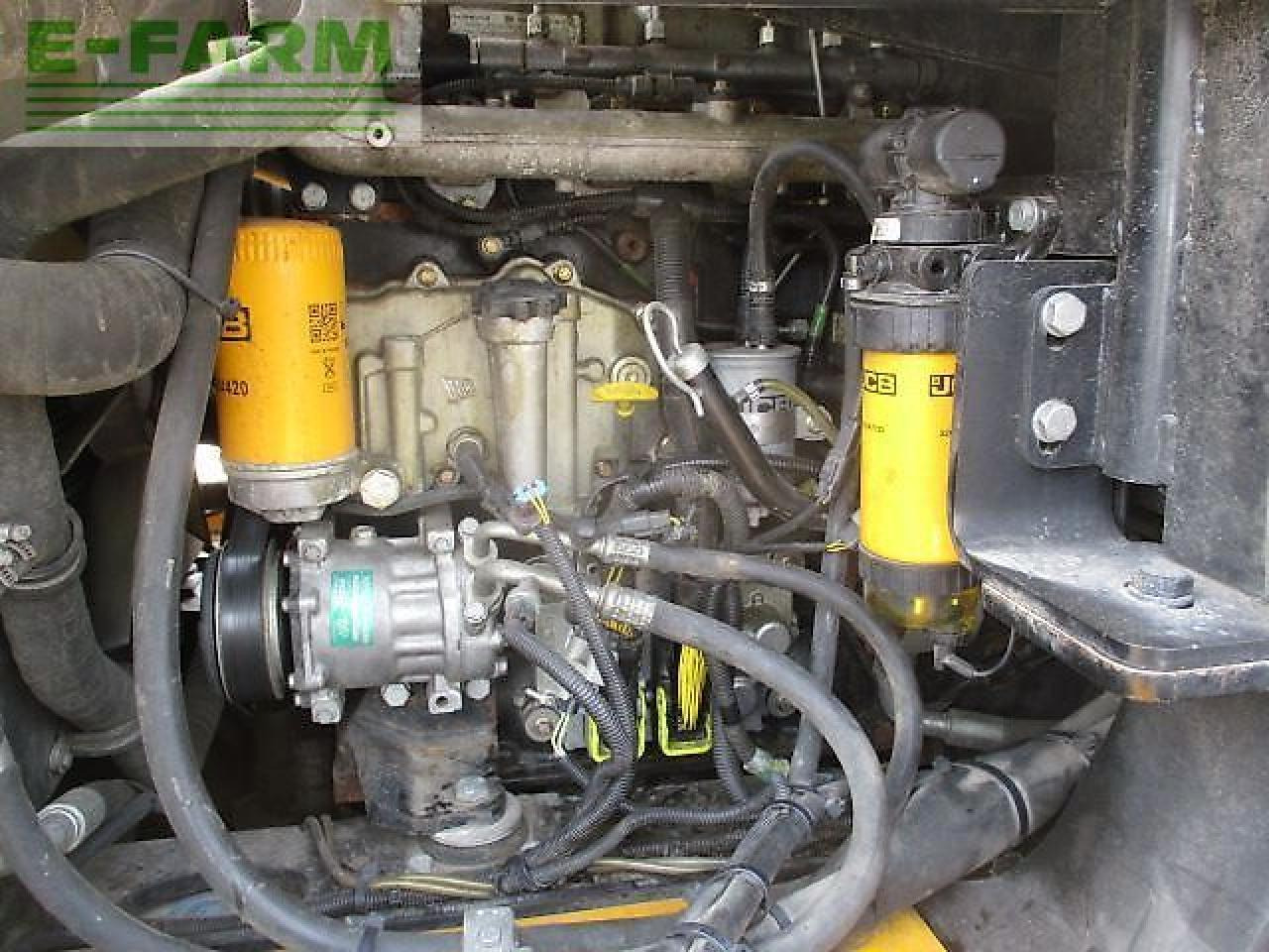 JCB tm 310 teleskopradlader - Pyöräkuormaaja: kuva JCB tm 310 teleskopradlader - Pyöräkuormaaja JCB tm 310 teleskopradlader - Pyöräkuormaaja: kuva JCB tm 310 teleskopradlader - Pyöräkuormaaja