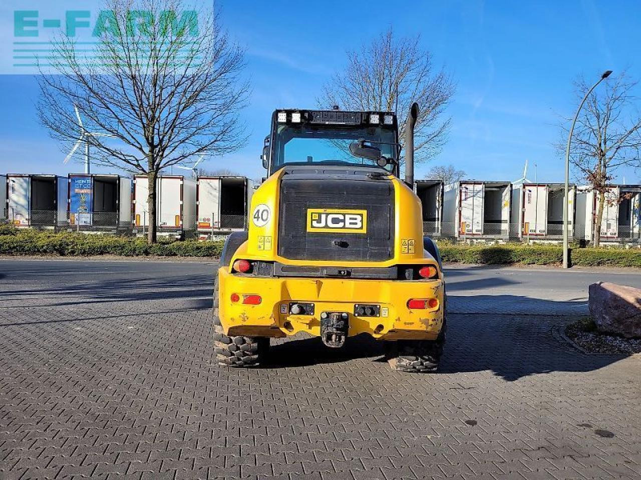 JCB tm 420 teleskopradlader - Pyöräkuormaaja: kuva JCB tm 420 teleskopradlader - Pyöräkuormaaja JCB tm 420 teleskopradlader - Pyöräkuormaaja: kuva JCB tm 420 teleskopradlader - Pyöräkuormaaja