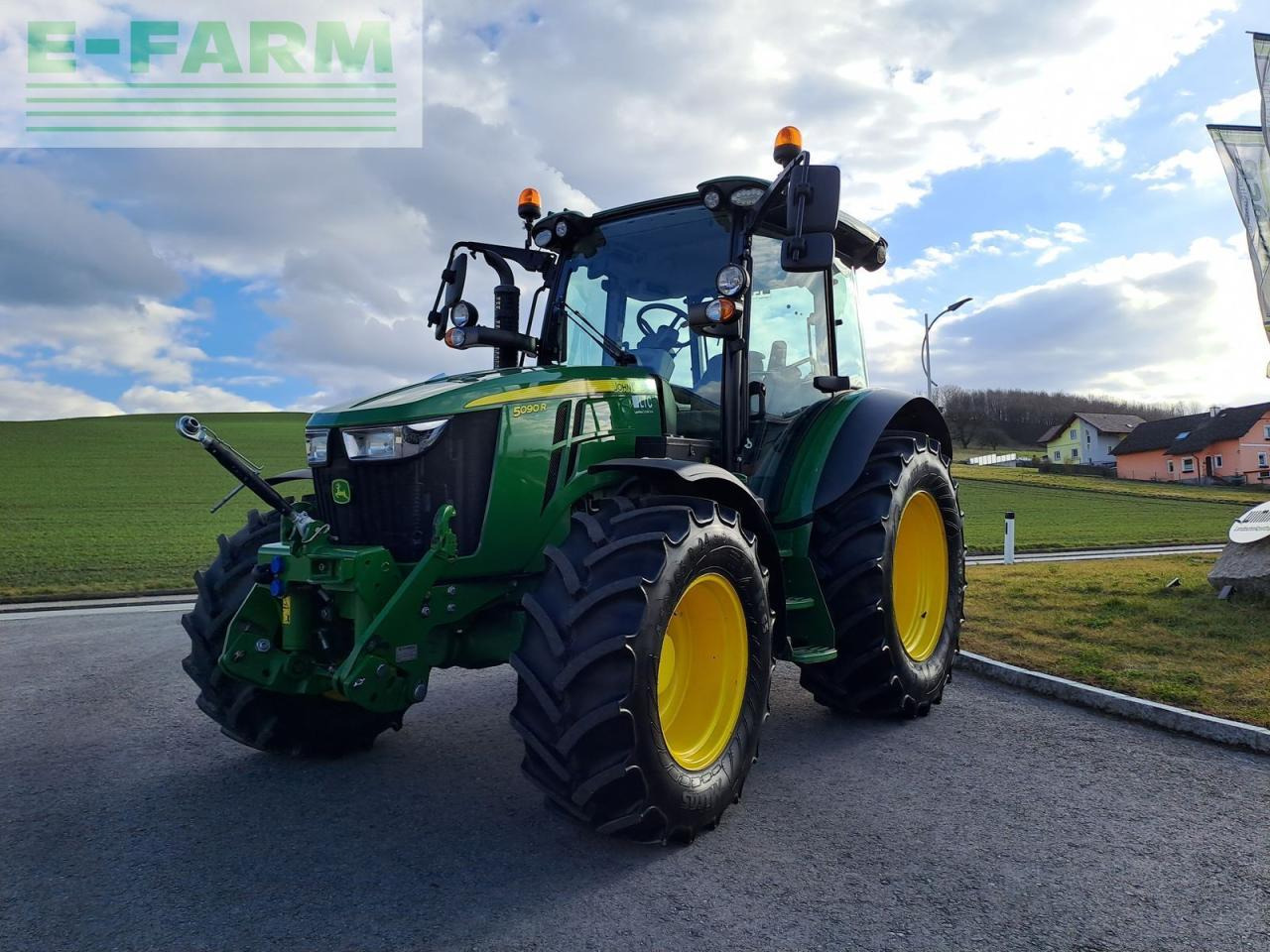 John Deere 5090r - Traktori: kuva John Deere 5090r - Traktori John Deere 5090r - Traktori: kuva John Deere 5090r - Traktori