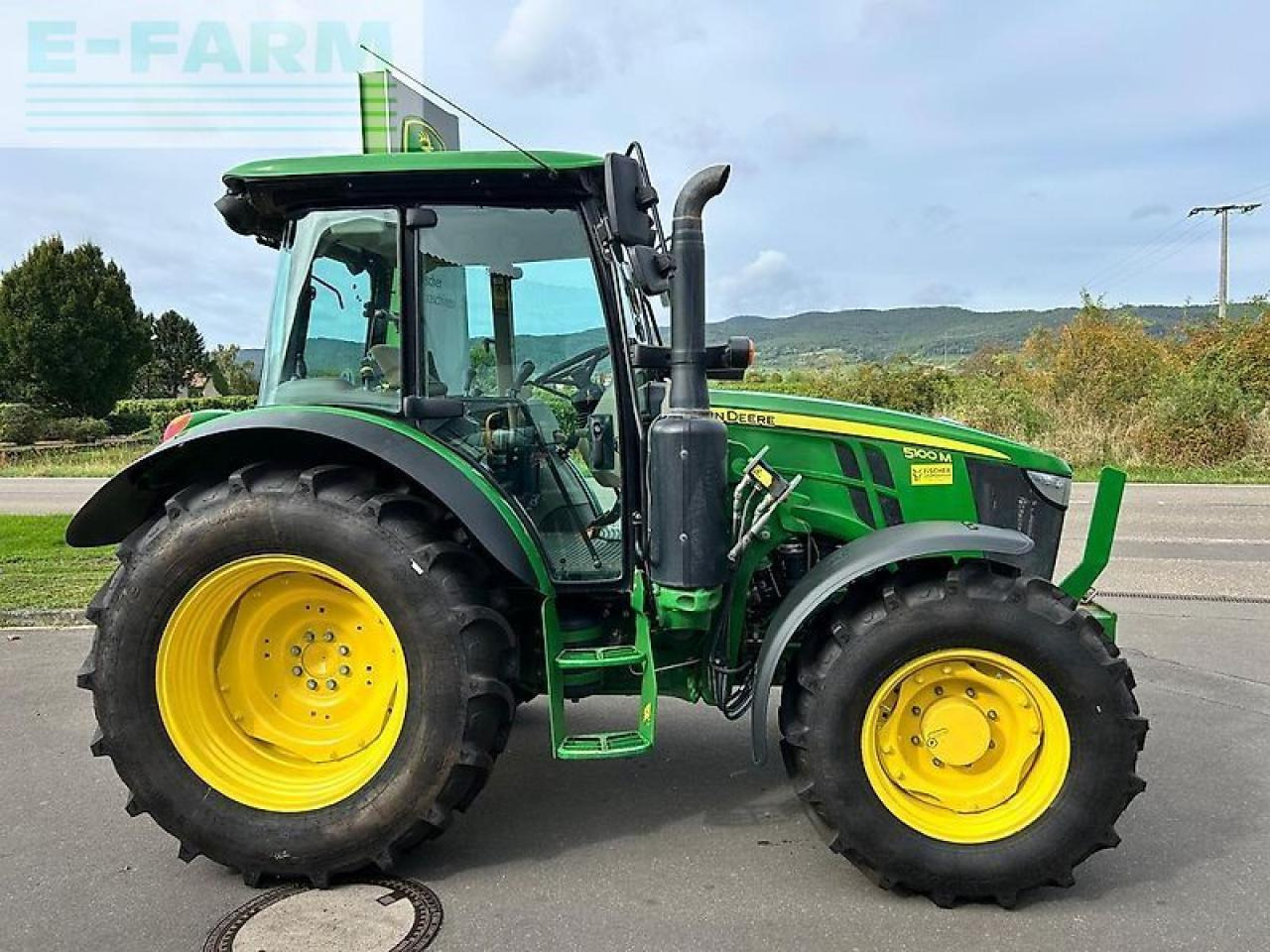 John Deere 5100m - Traktori: kuva John Deere 5100m - Traktori John Deere 5100m - Traktori: kuva John Deere 5100m - Traktori