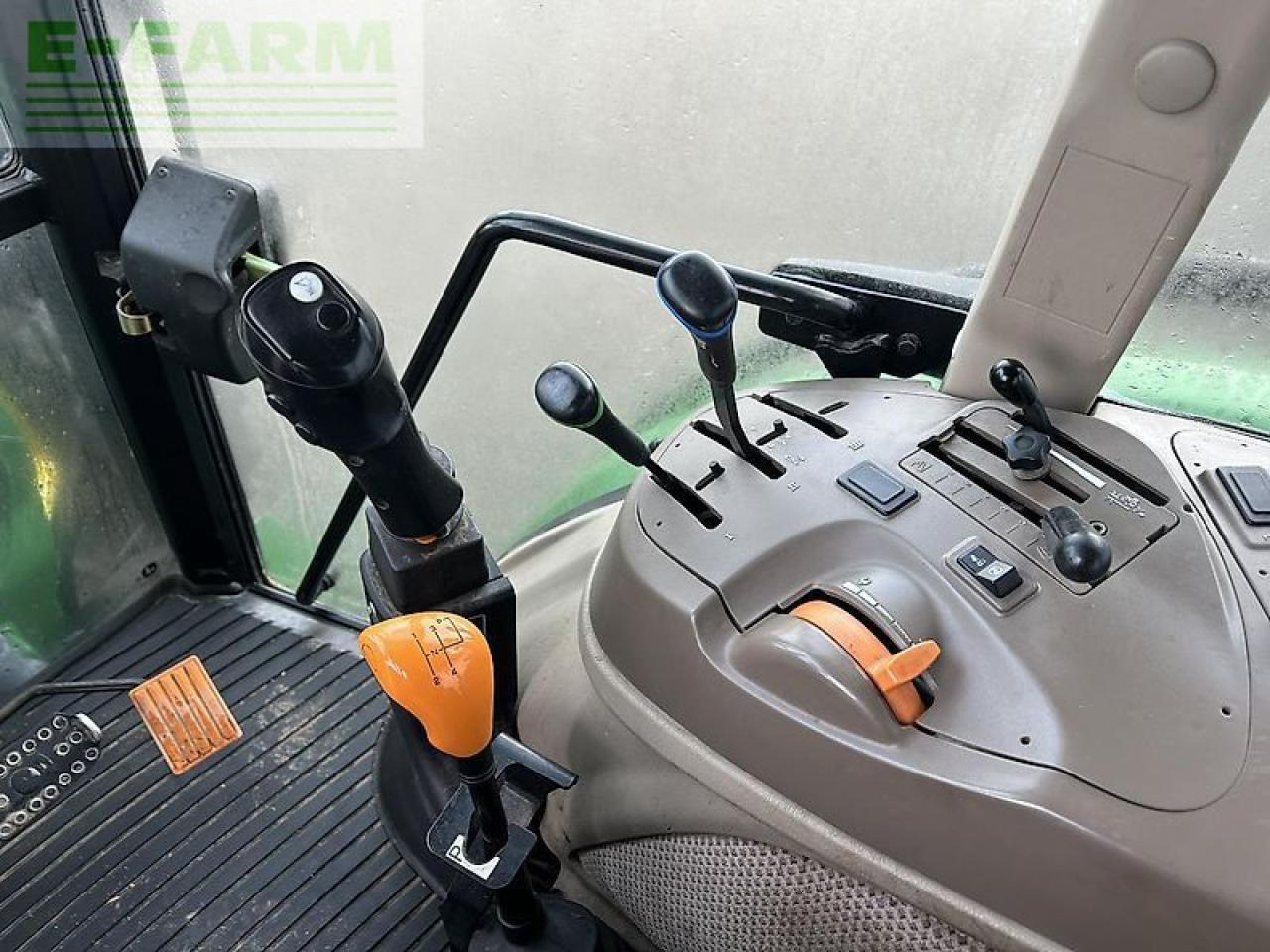 John Deere 5100m - Traktori: kuva John Deere 5100m - Traktori John Deere 5100m - Traktori: kuva John Deere 5100m - Traktori