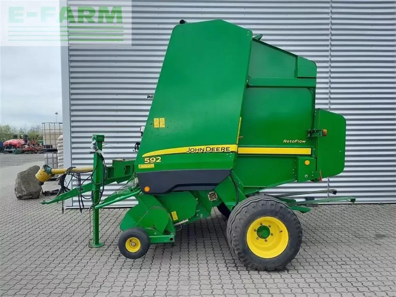 John Deere 592 - Kanttipaalain: kuva John Deere 592 - Kanttipaalain John Deere 592 - Kanttipaalain: kuva John Deere 592 - Kanttipaalain