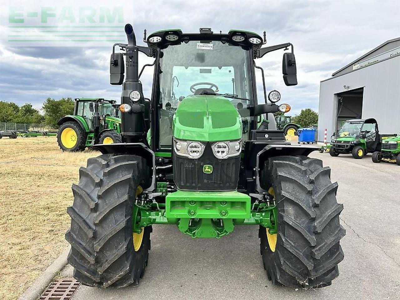 John Deere 6100m aq+ demo - Traktori: kuva John Deere 6100m aq+ demo - Traktori John Deere 6100m aq+ demo - Traktori: kuva John Deere 6100m aq+ demo - Traktori