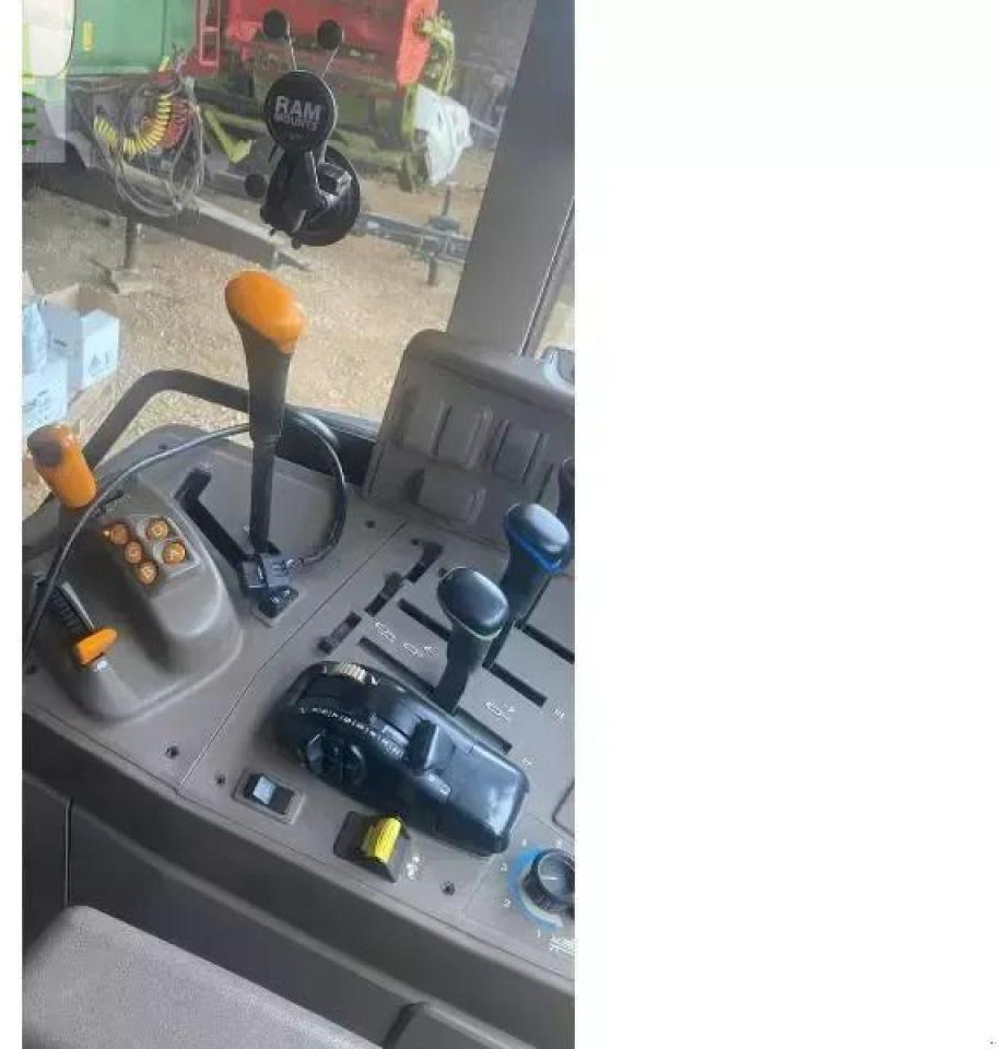 John Deere 6110m - Traktori: kuva John Deere 6110m - Traktori John Deere 6110m - Traktori: kuva John Deere 6110m - Traktori