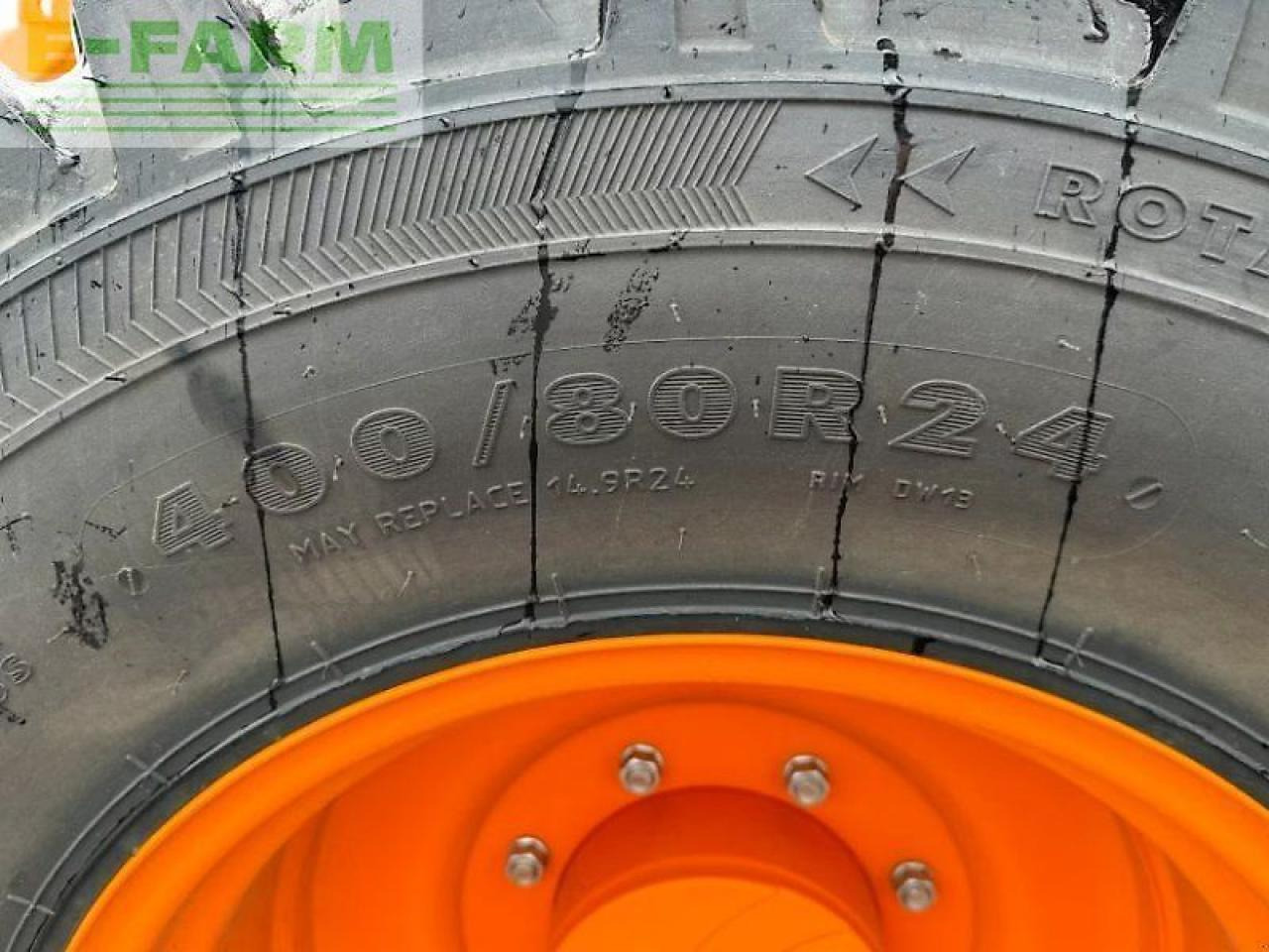 Traktori John Deere 6120m: kuva Traktori John Deere 6120m Traktori John Deere 6120m: kuva Traktori John Deere 6120m