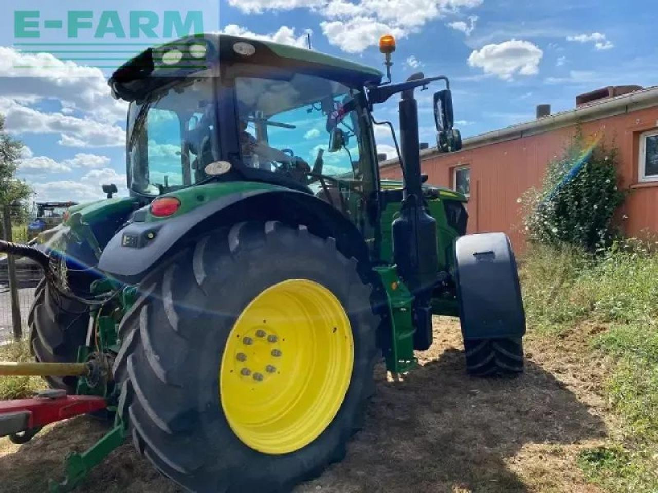 John Deere 6135r - Traktori: kuva John Deere 6135r - Traktori John Deere 6135r - Traktori: kuva John Deere 6135r - Traktori