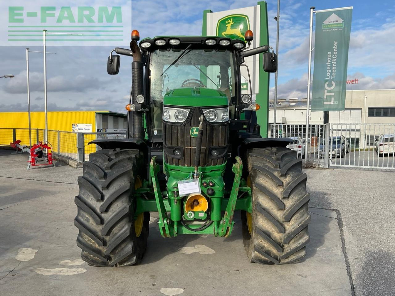 John Deere 6170R - Traktori: kuva John Deere 6170R - Traktori John Deere 6170R - Traktori: kuva John Deere 6170R - Traktori